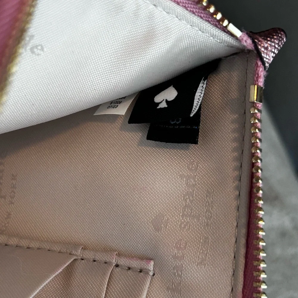Kate Spade New York Pink Lucy Glitter L-Zip Wristlet Preppy Luxury - Picture 7 of 10
